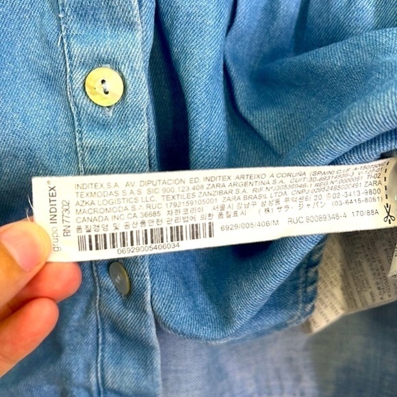 Zara - Ruffle Denim Light Blue Button Down Long Sleeve Top Size Medium - Picture 11 of 12